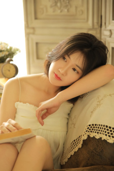 美丽姑娘最新视频在线观看